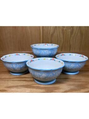 Set of 4 Vintage Pioneer Woman Floral Ceramic Bowls with Blue Exterior